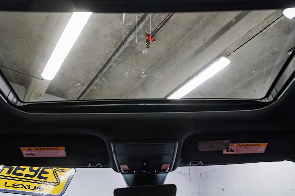 Thumbnail: 2024 Acura Integra - 23