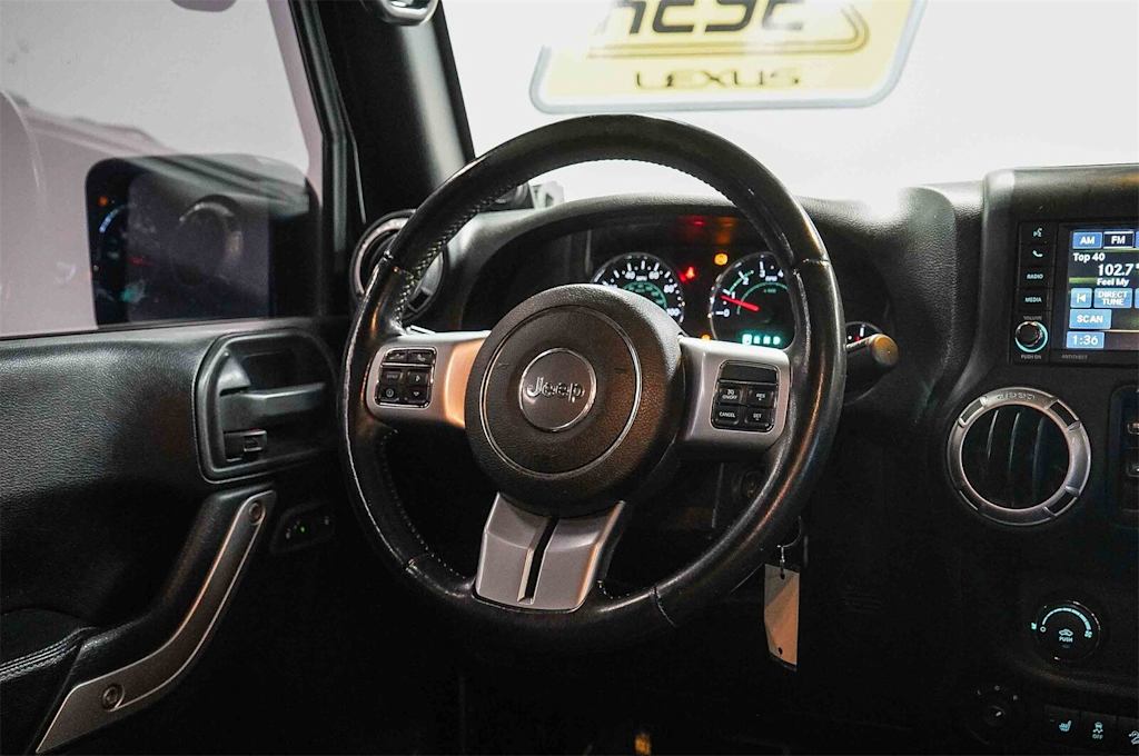 Thumbnail: 2014 Jeep Wrangler - 13