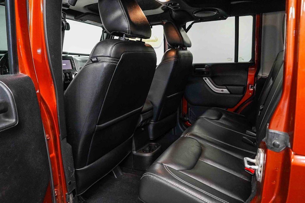 Thumbnail: 2014 Jeep Wrangler - 24