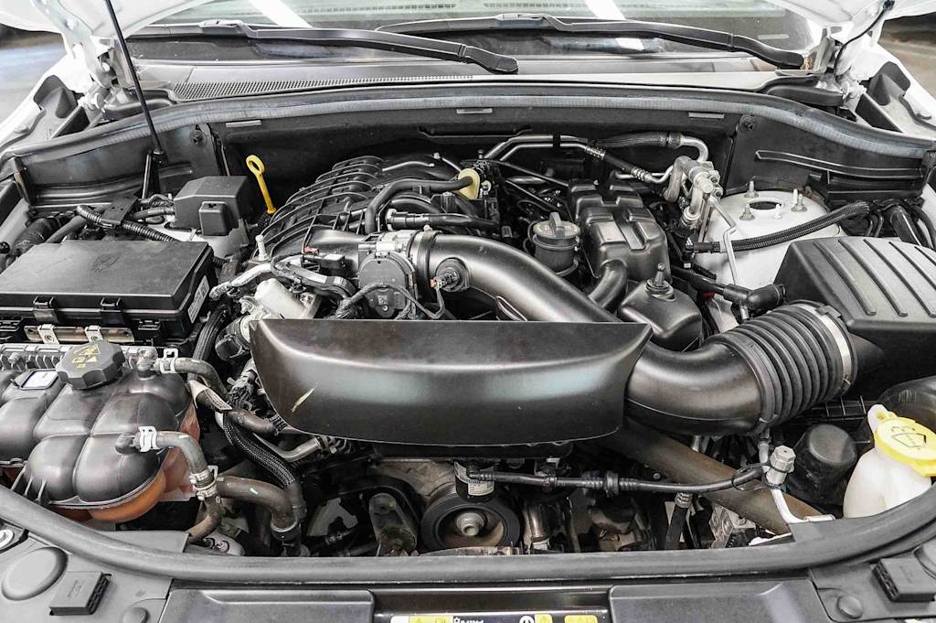 Thumbnail: 2022 Dodge Durango - 8