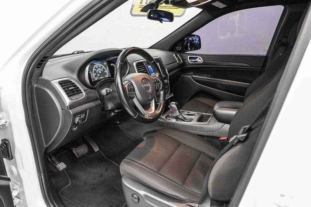 Thumbnail: 2021 Jeep Grand Cherokee - 10