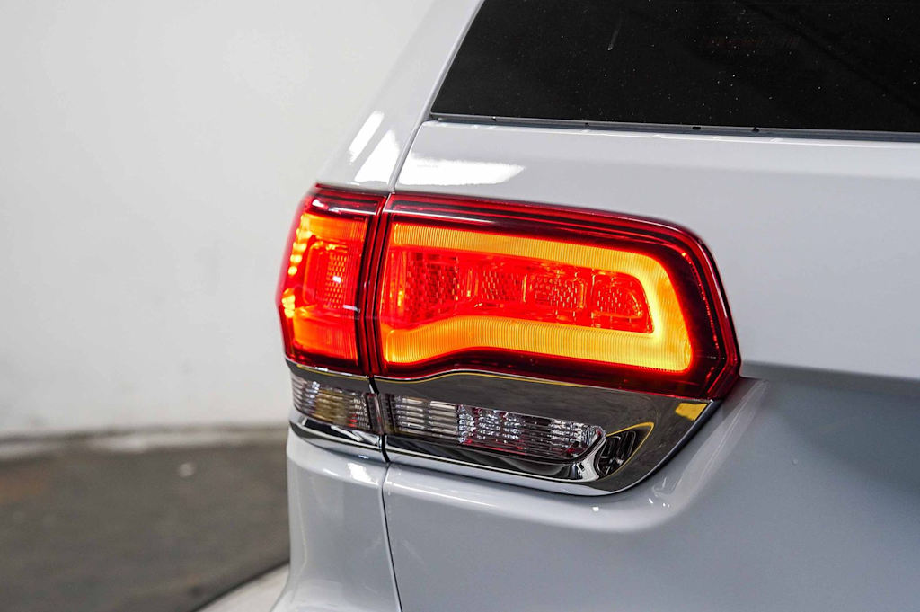 Thumbnail: 2021 Jeep Grand Cherokee - 22