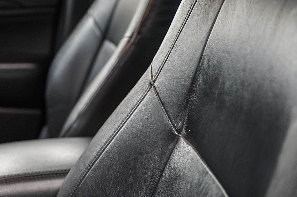 Thumbnail: 2015 Jeep Grand Cherokee - 11