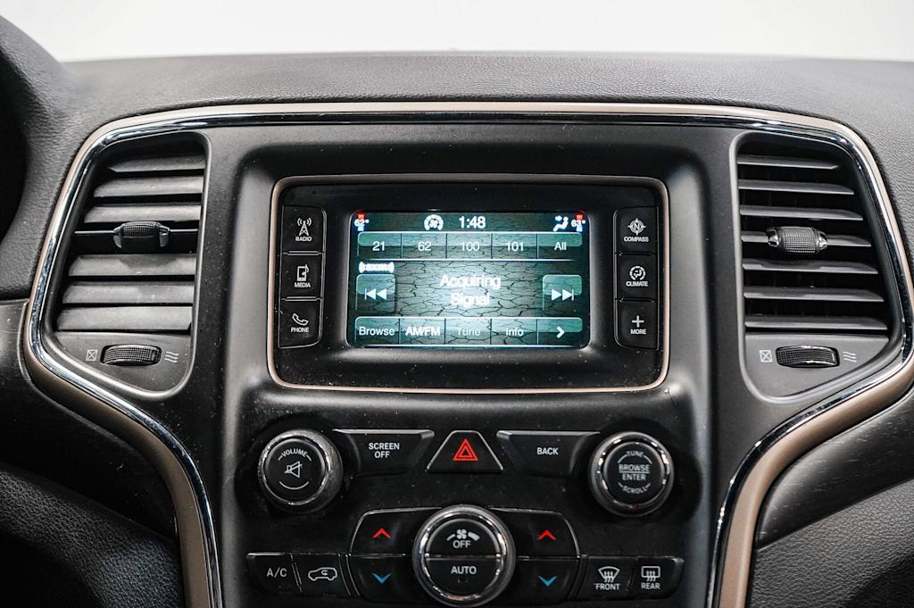 Thumbnail: 2015 Jeep Grand Cherokee - 15