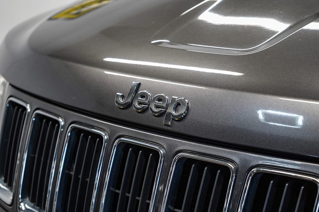 Thumbnail: 2015 Jeep Grand Cherokee - 6