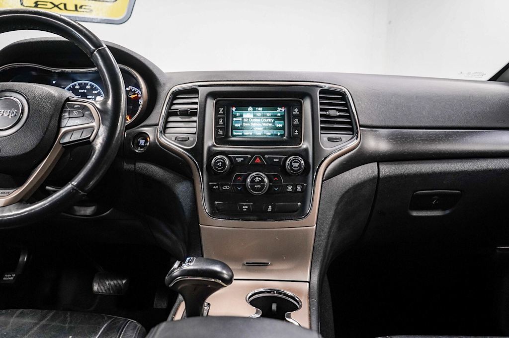 Thumbnail: 2015 Jeep Grand Cherokee - 9