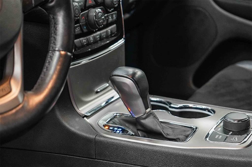 Thumbnail: 2022 Jeep Grand Cherokee - 15