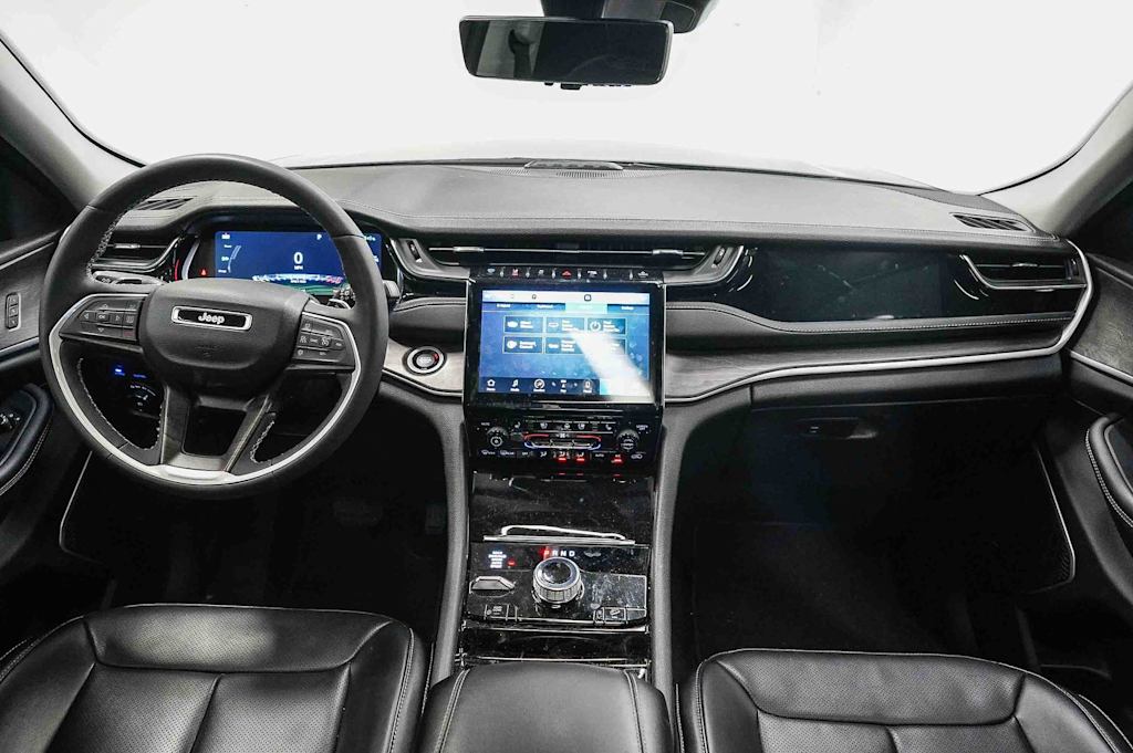 Thumbnail: 2023 Jeep Grand Cherokee - 2