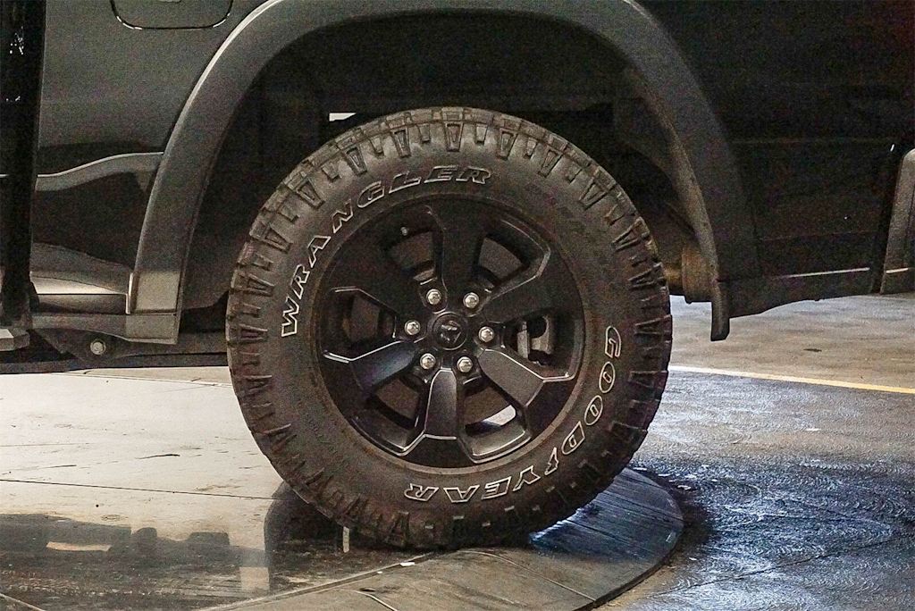 Thumbnail: 2024 RAM 1500 - 18