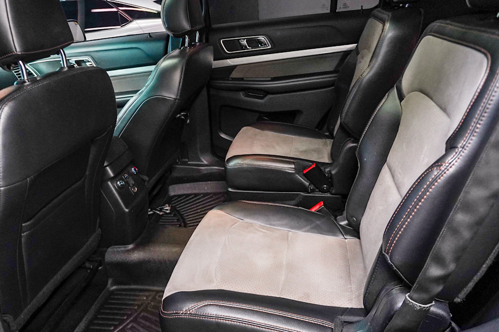 Thumbnail: 2017 Ford Explorer - 10