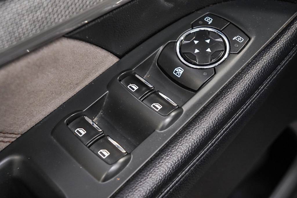 Thumbnail: 2017 Ford Explorer - 20