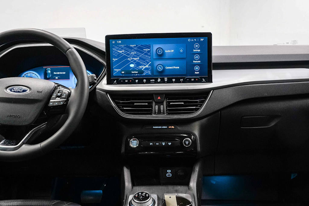 Thumbnail: 2023 Ford Escape - 9