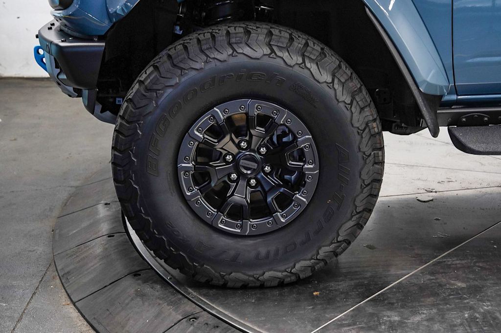 Thumbnail: 2025 Ford Bronco - 7
