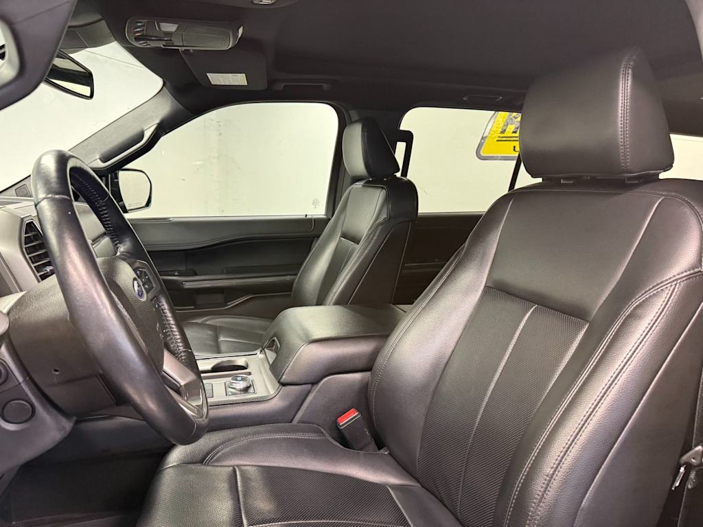 Thumbnail: 2021 Ford Expedition - 10