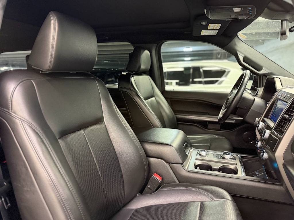 Thumbnail: 2021 Ford Expedition - 9
