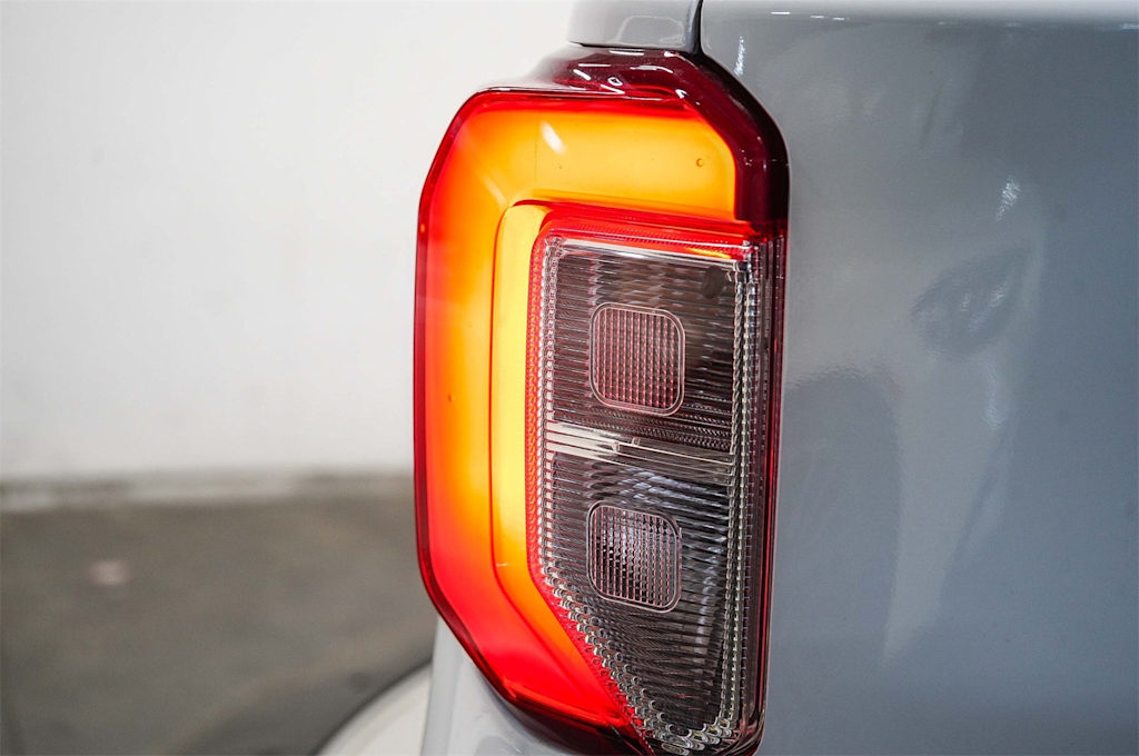 Thumbnail: 2022 Ford Explorer - 23