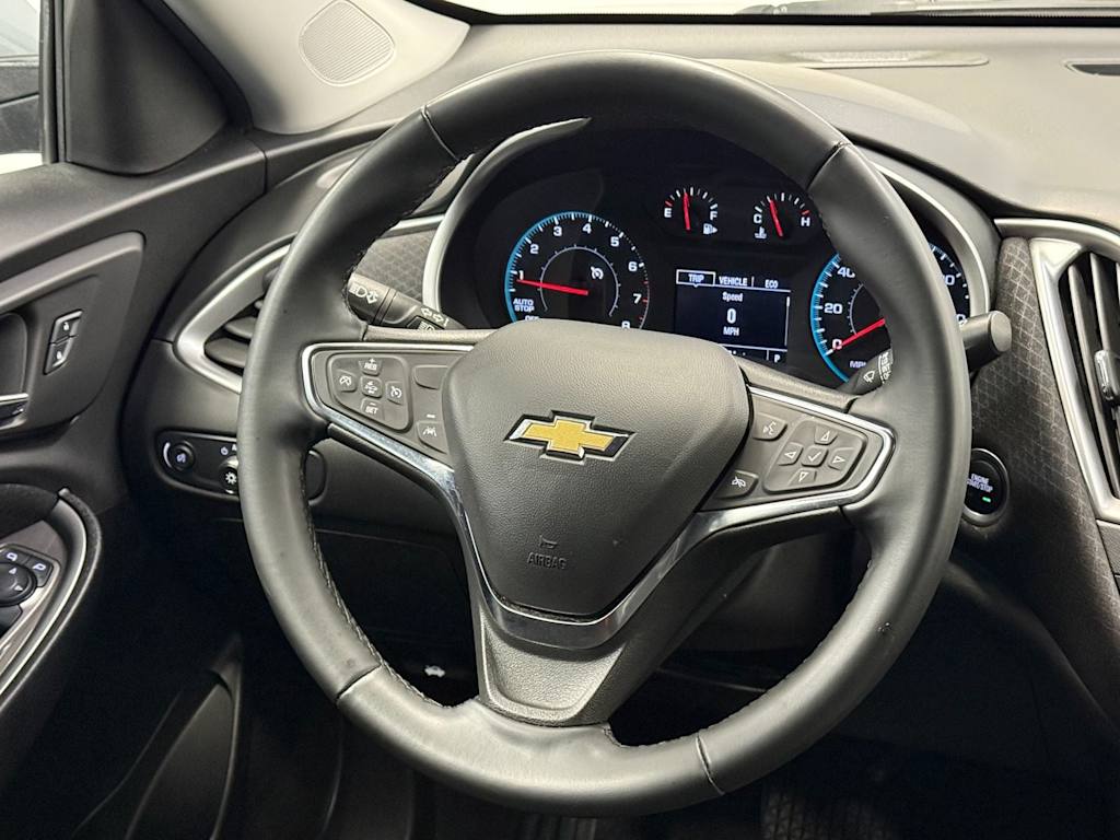 Thumbnail: 2025 Chevrolet Malibu - 9