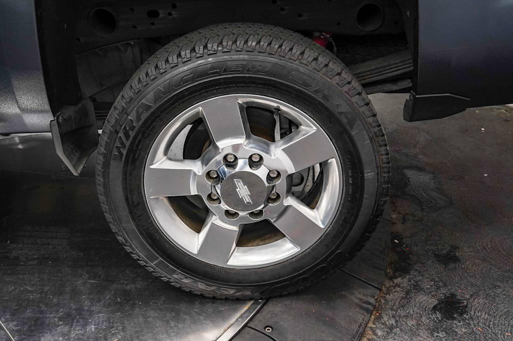 Thumbnail: 2019 Chevrolet Silverado 2500 - 19