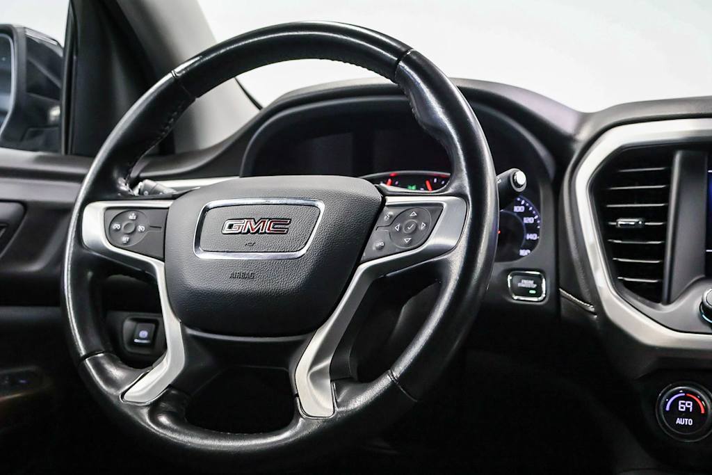 2020 GMC Acadia SLE 9