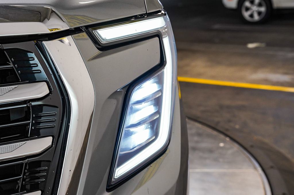 Thumbnail: 2026 GMC Yukon XL - 18