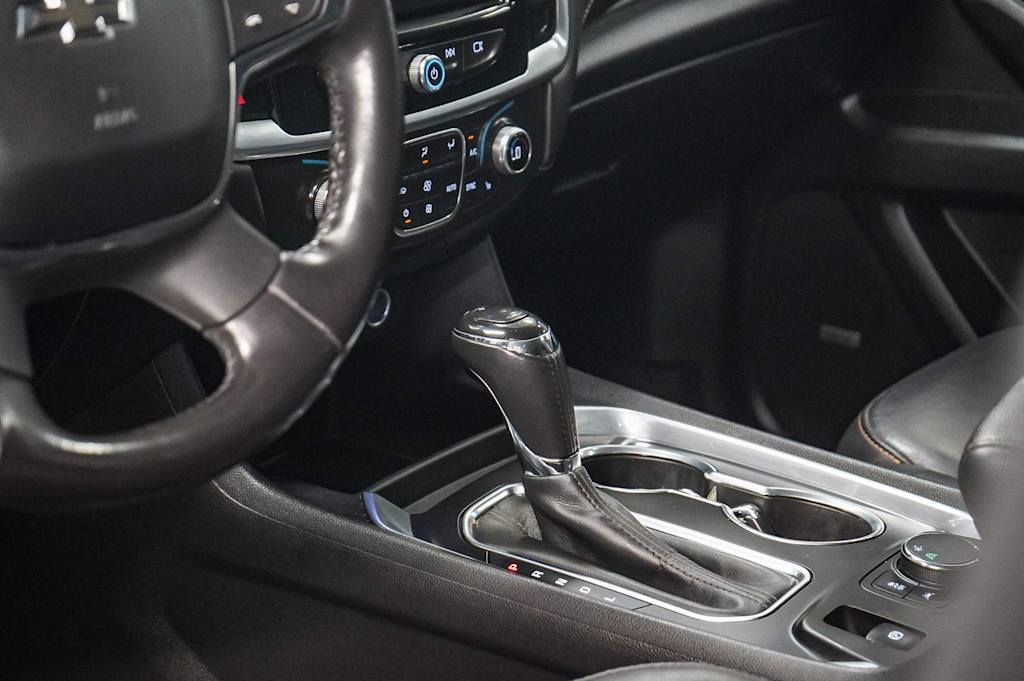 Thumbnail: 2020 Chevrolet Traverse - 16