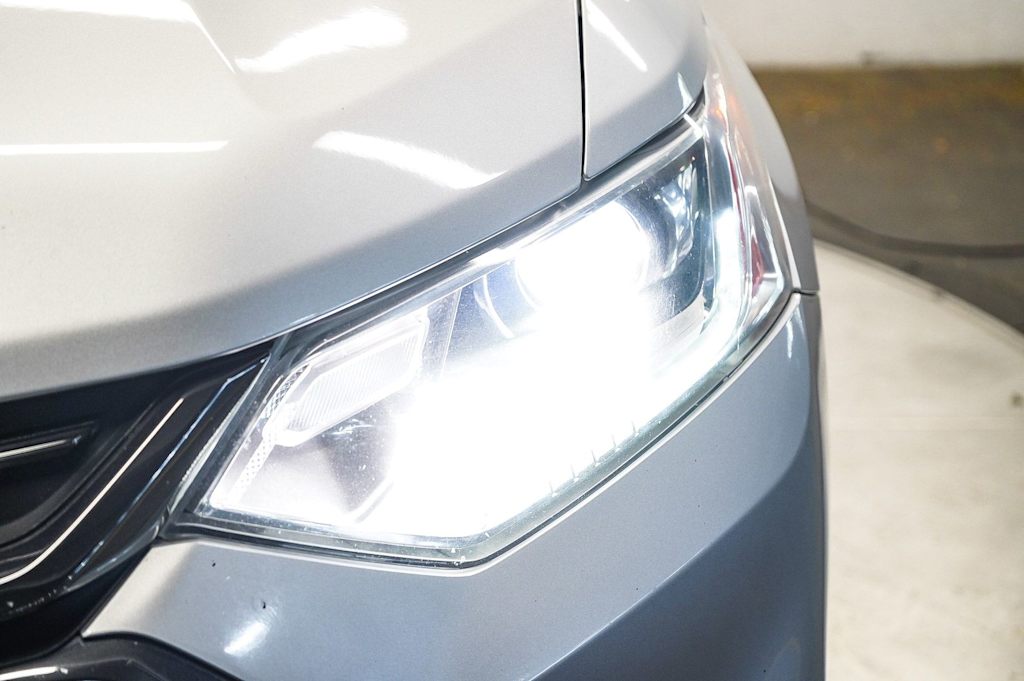 Thumbnail: 2020 Chevrolet Traverse - 21