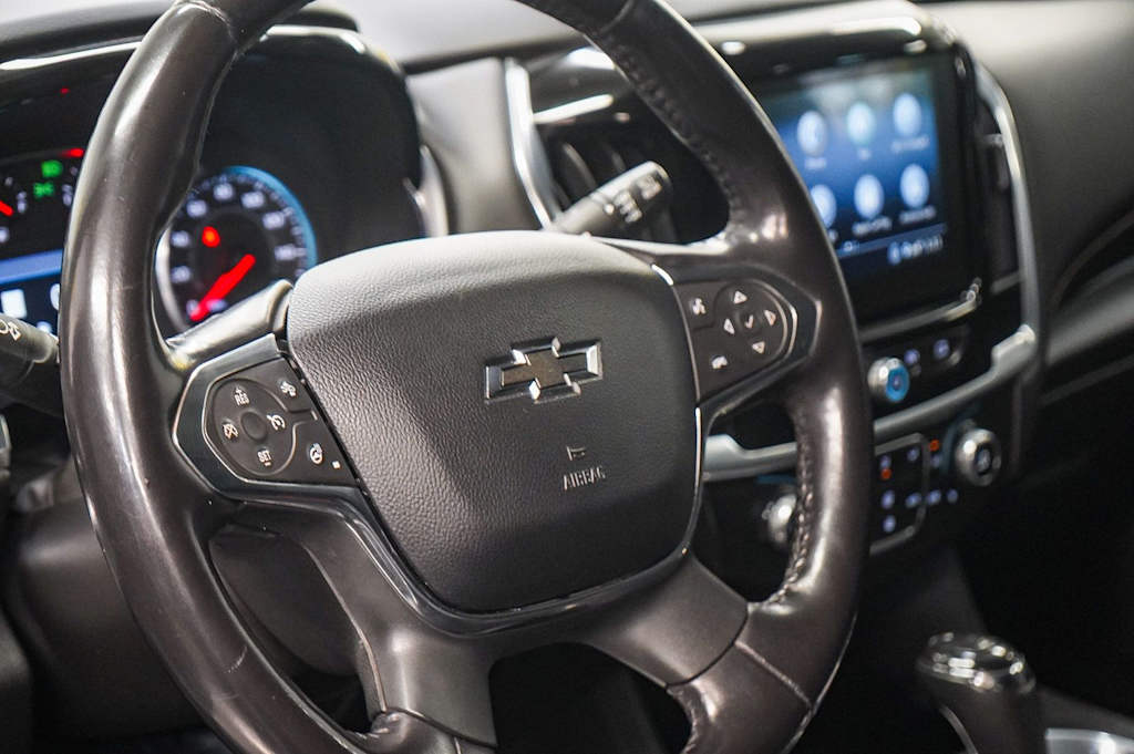 Thumbnail: 2020 Chevrolet Traverse - 24