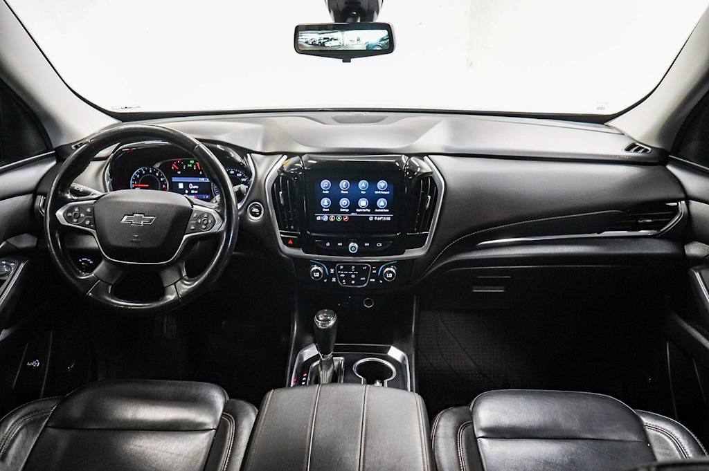 Thumbnail: 2020 Chevrolet Traverse - 2