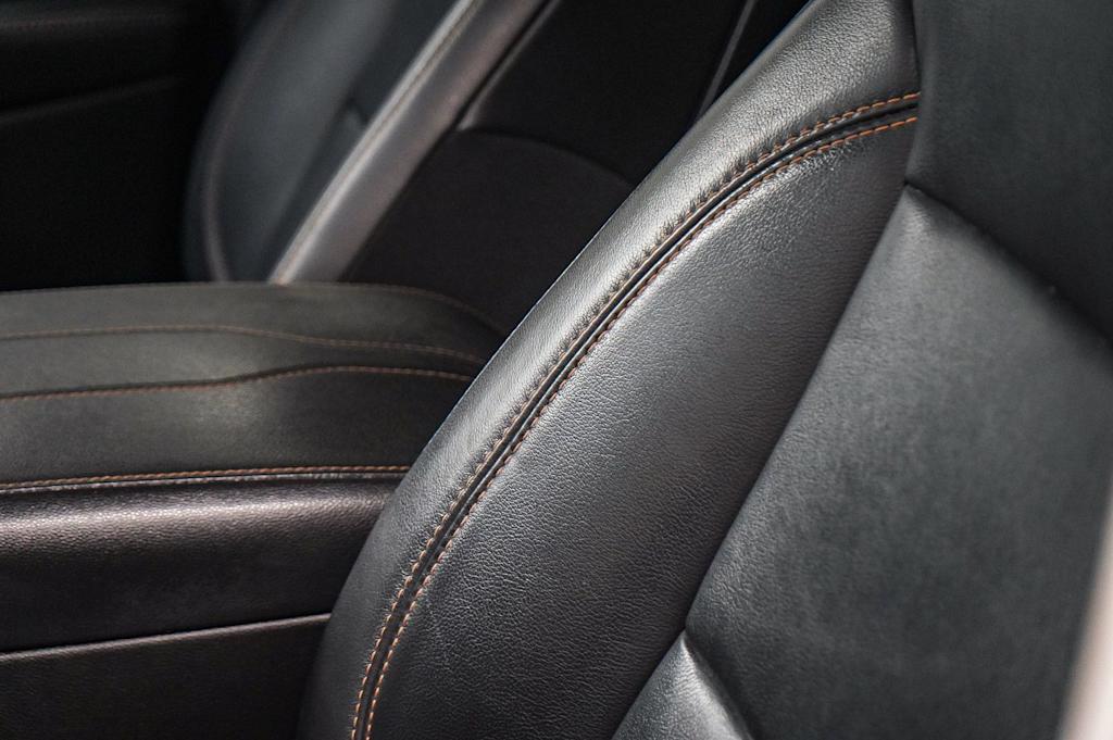 Thumbnail: 2020 Chevrolet Traverse - 11