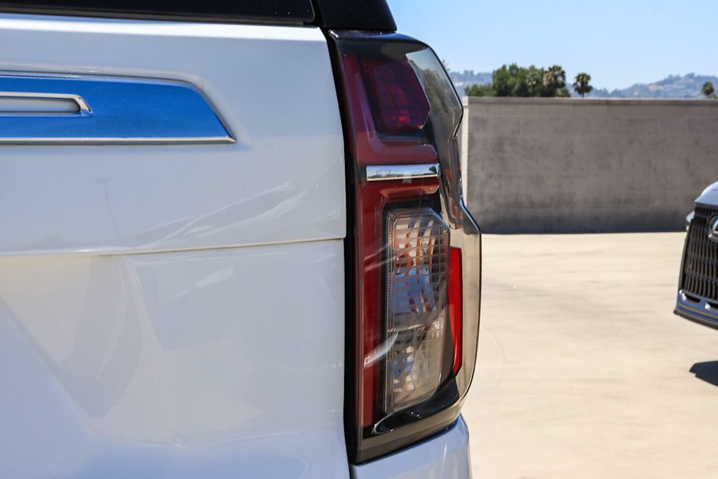 Thumbnail: 2023 Chevrolet Suburban - 23