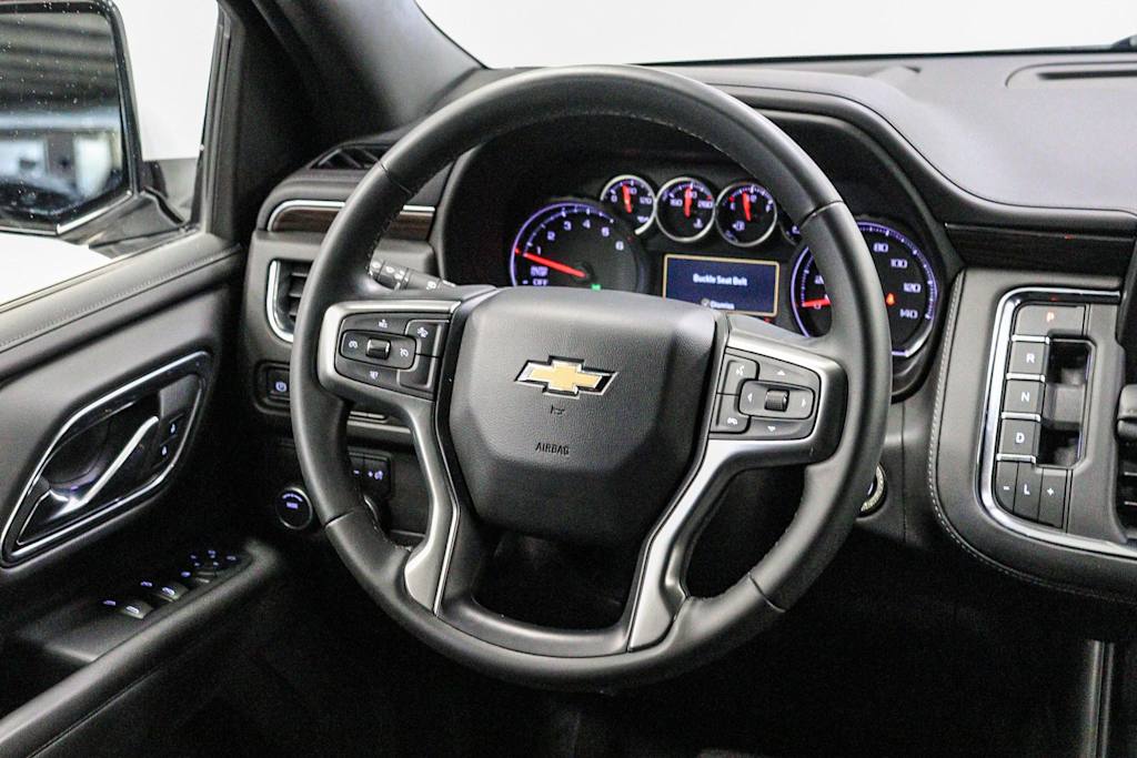 Thumbnail: 2023 Chevrolet Suburban - 8