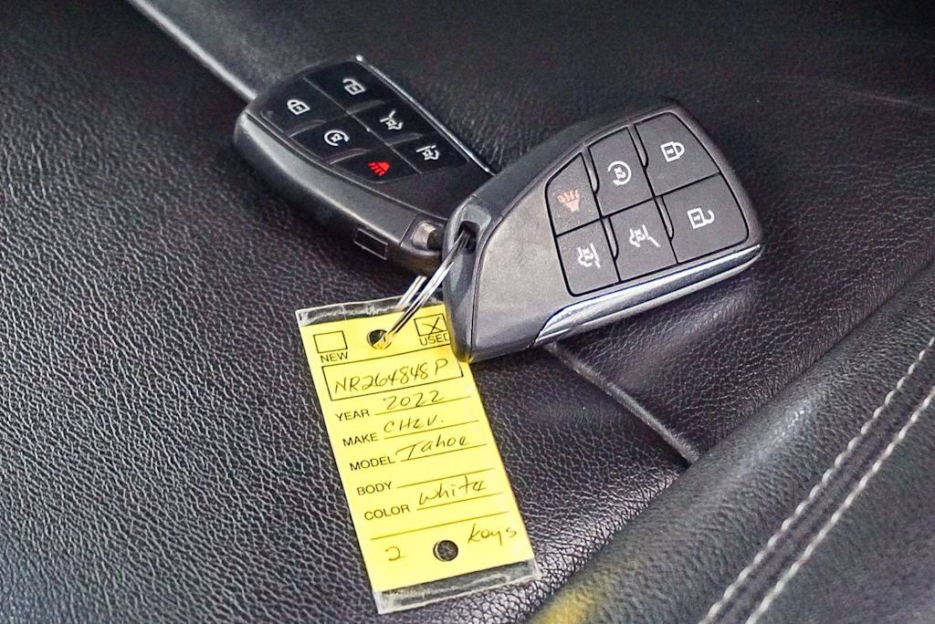 Thumbnail: 2022 Chevrolet Tahoe - 15