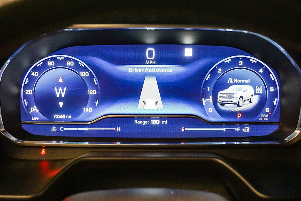 Thumbnail: 2022 Chevrolet Tahoe - 24