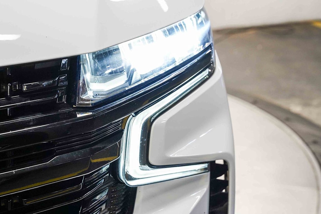 Thumbnail: 2024 Chevrolet Tahoe - 19