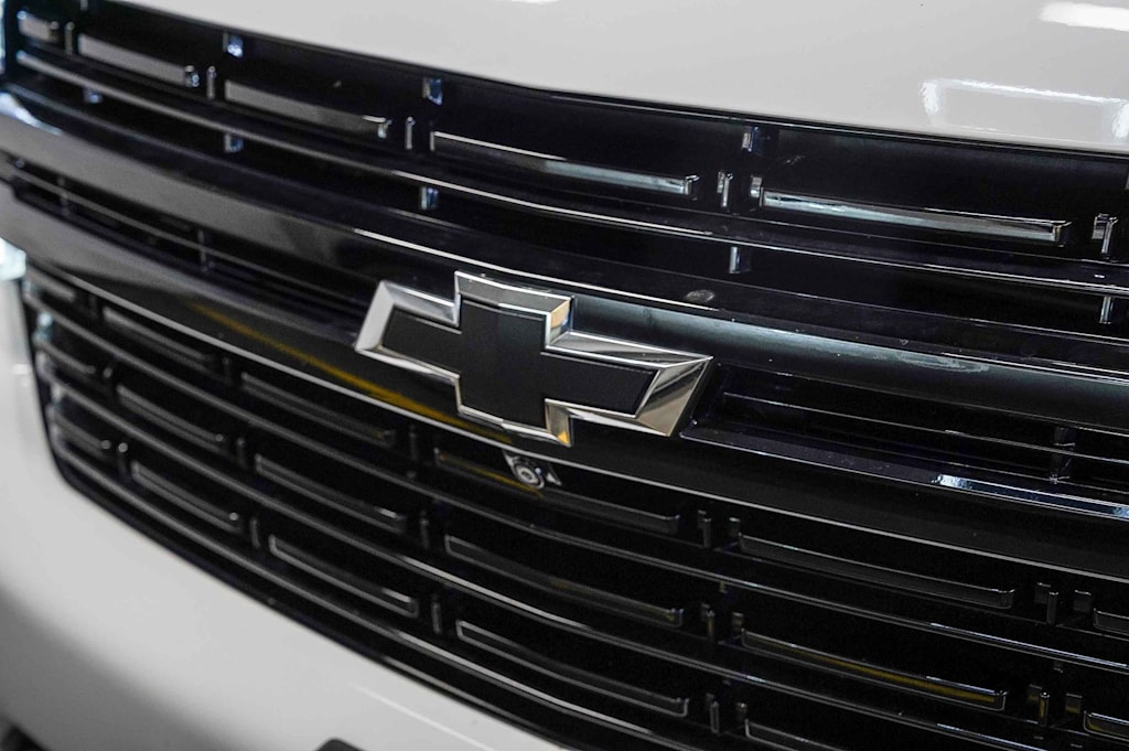 Thumbnail: 2024 Chevrolet Tahoe - 6