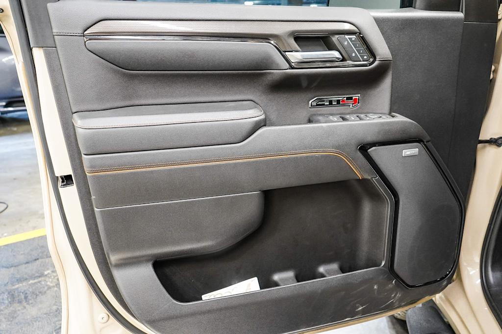 2023 GMC Sierra 1500 AT4 21