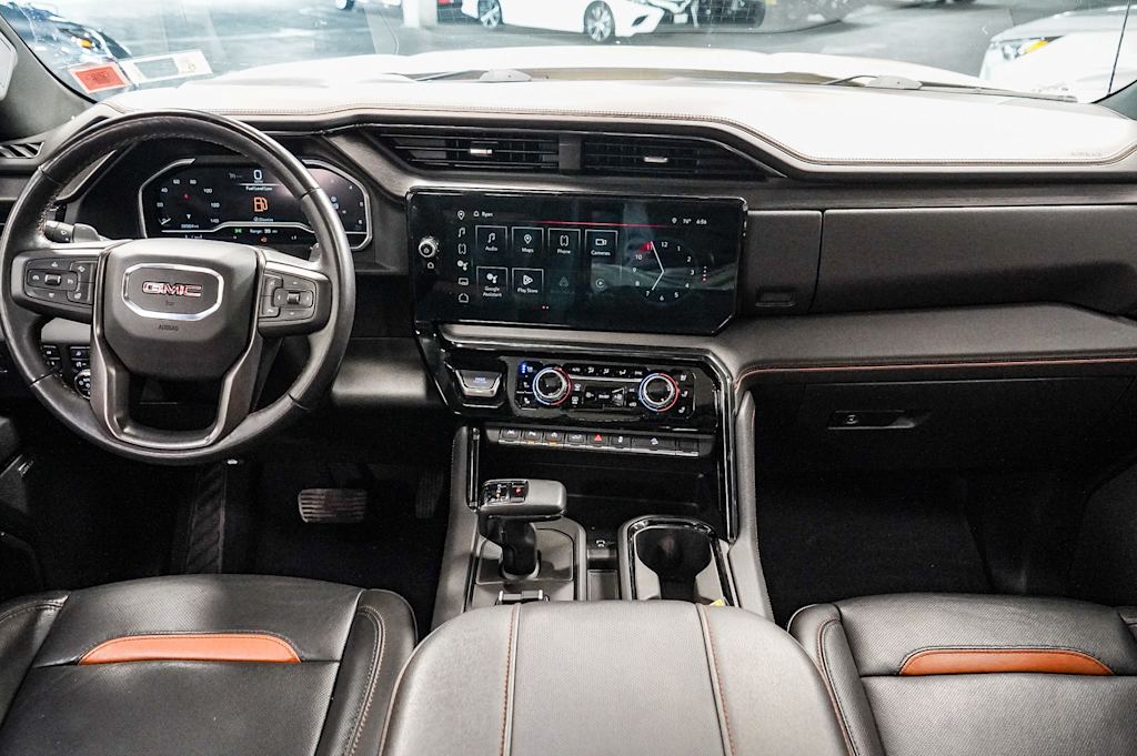 2023 GMC Sierra 1500 AT4 2