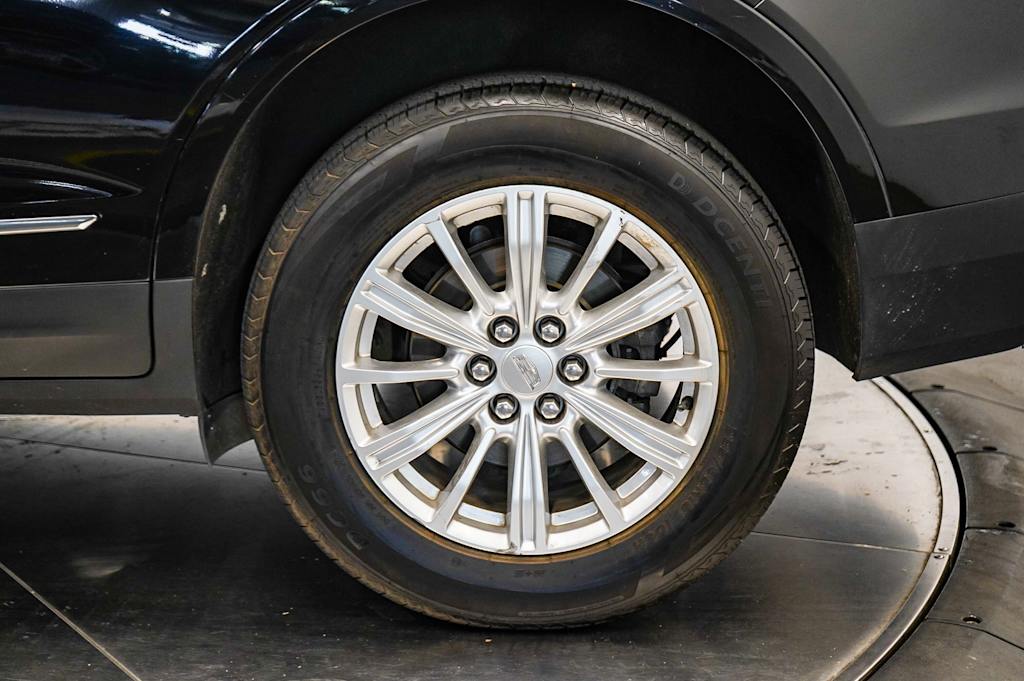 2017 Cadillac XT5 Base 20