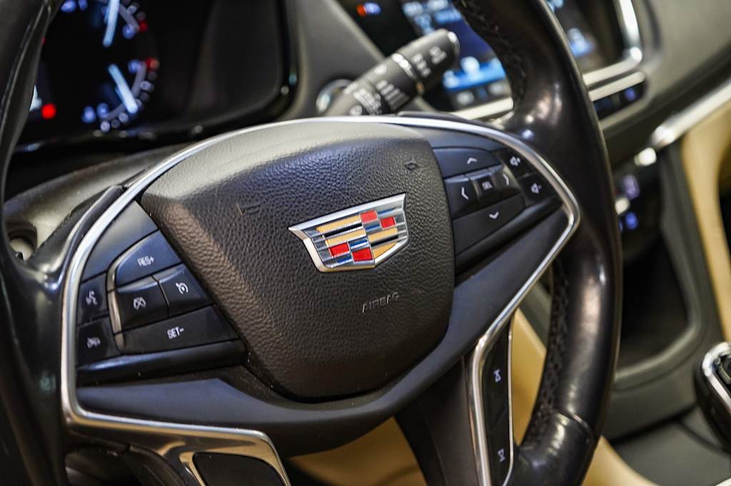 2017 Cadillac XT5 Base 23