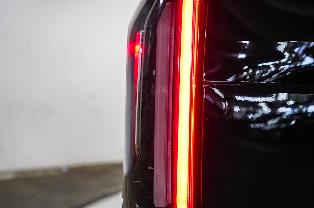 2023 Cadillac Escalade ESV Premium Luxury 22