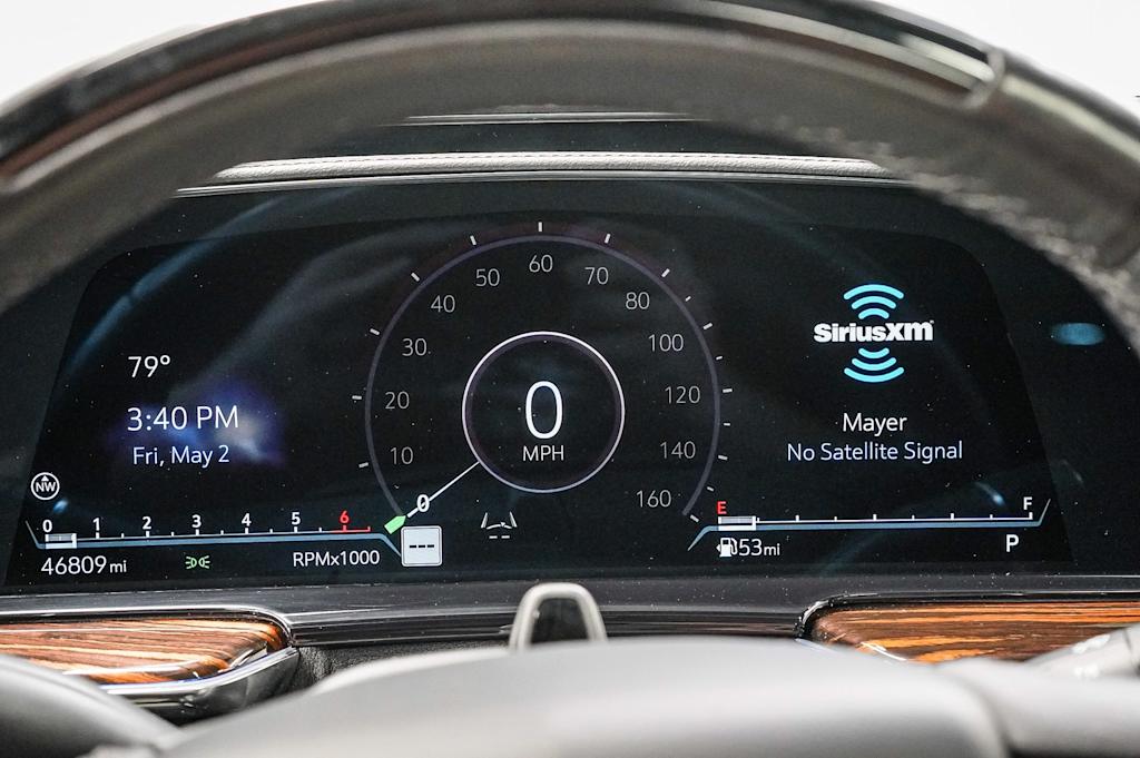 2023 Cadillac Escalade ESV Premium Luxury 14