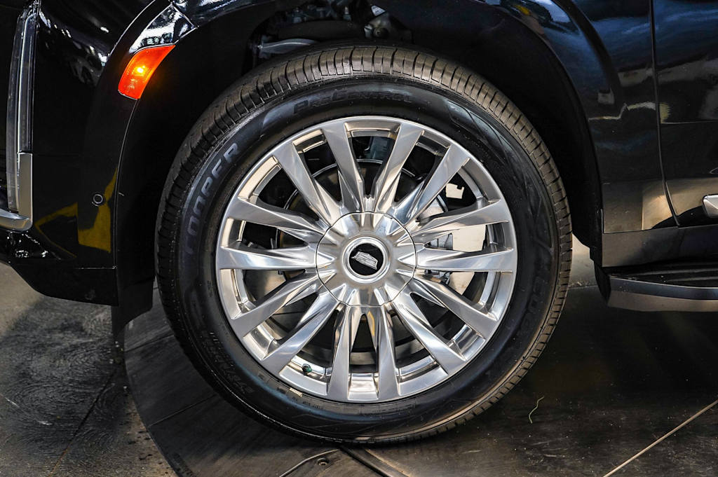 2023 Cadillac Escalade ESV Premium Luxury 5