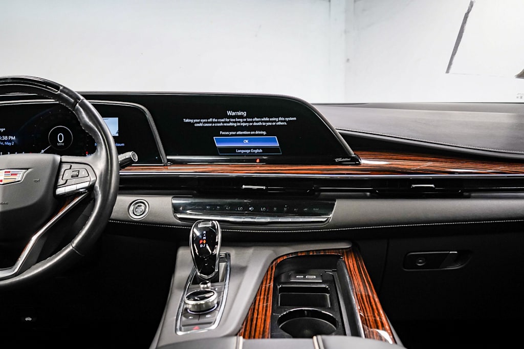 2023 Cadillac Escalade ESV Premium Luxury 7