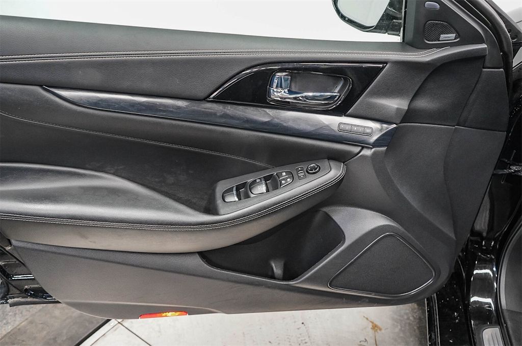 Thumbnail: 2022 Nissan Maxima - 26