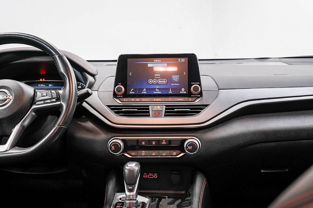 Thumbnail: 2024 Nissan Altima - 8