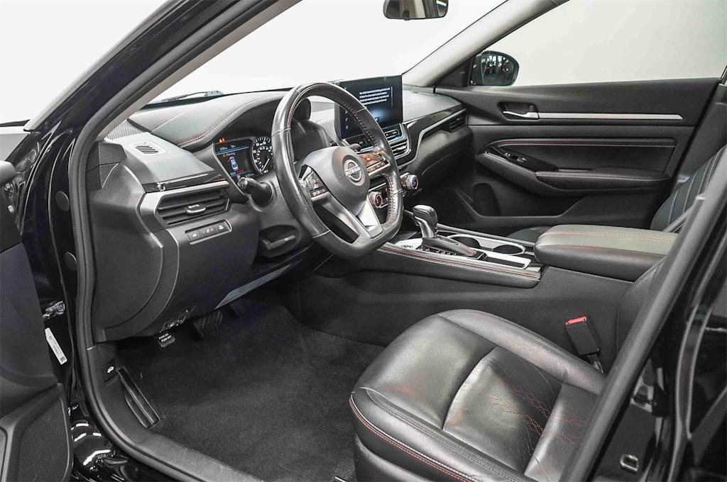 Thumbnail: 2023 Nissan Altima - 13