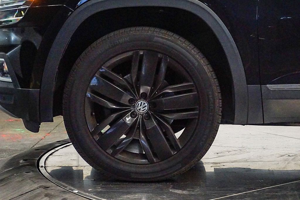 Thumbnail: 2019 Volkswagen Atlas - 6