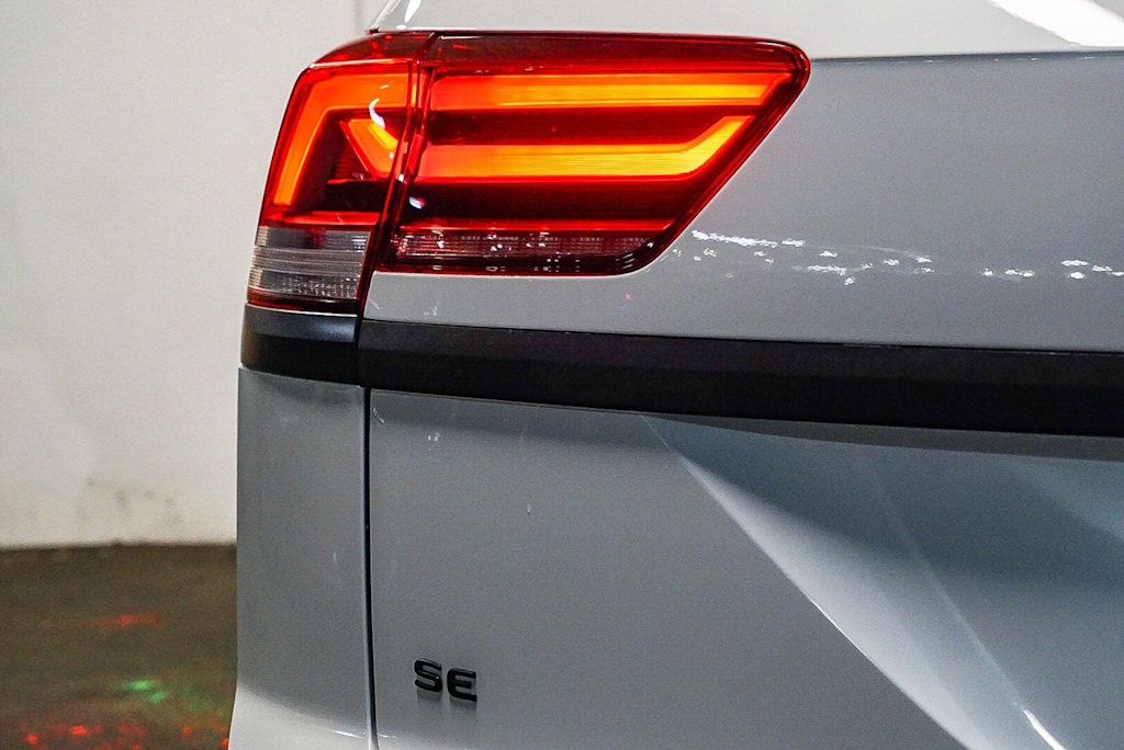 Thumbnail: 2023 Volkswagen Atlas - 6