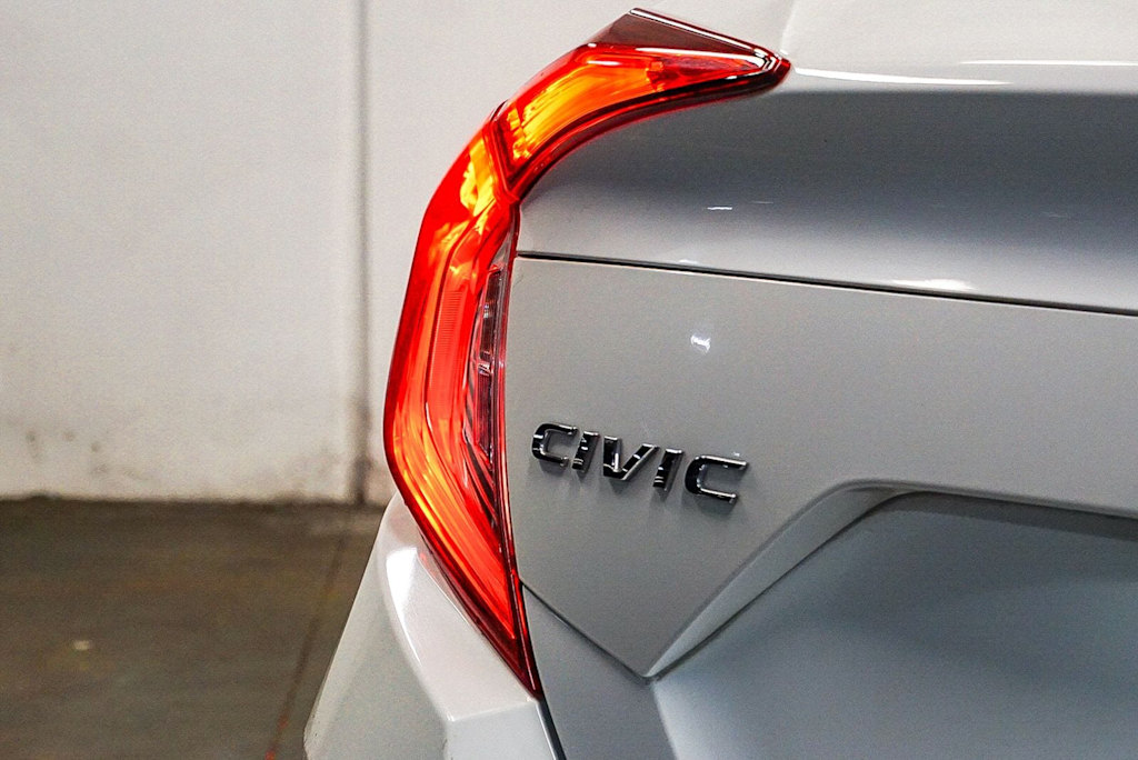 Thumbnail: 2016 Honda Civic - 5