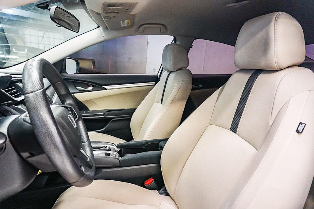 Thumbnail: 2016 Honda Civic - 10